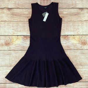 NWT! APT. 9 💜 ‘Plum Satin’ Sleeveless Dress- women’s size small